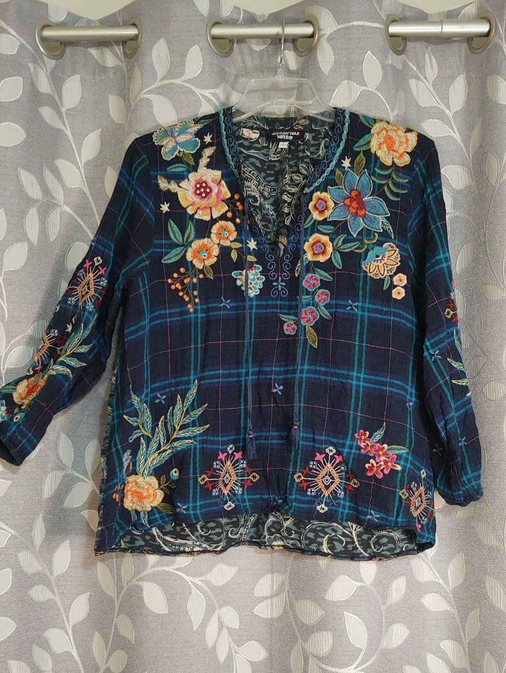 Johnny Was Navy Plaid Embroidered Floral Tunic with Silk Back Panel size L